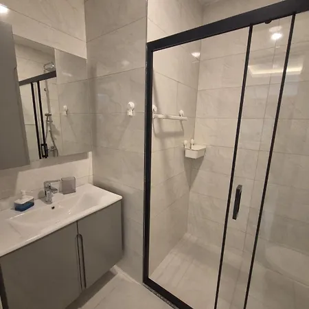 Lumos Town Residence-cozy Near Mall & Alanya