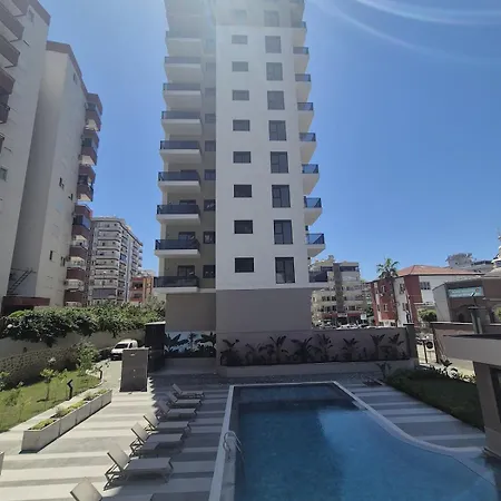 Lumos Town Residence-cozy Near Mall &