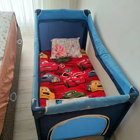 Lumos Town Residence-cozy Near Mall & Apartman