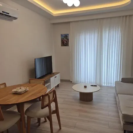 Lumos Town Residence-cozy Near Mall & Alanya