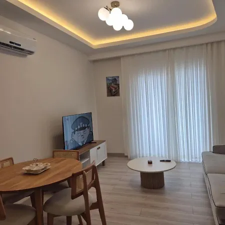 Lumos Town Residence-cozy Near Mall & *